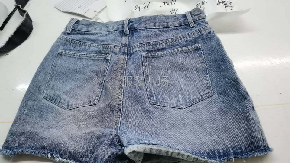 服装路上坎坷人生20年，今年大环境不好生意难做，合作创新未来-第4张图片