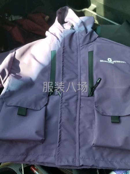 90到140码中小童风衣外套-第1张图片