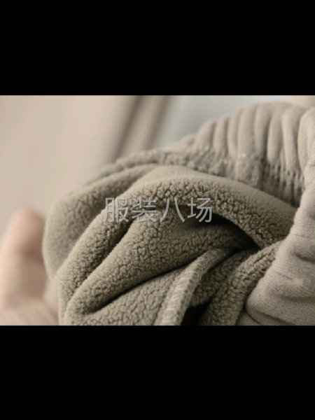 对外批发男女服装   童装-第1张图片