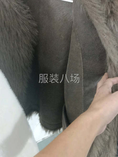 皮毛一体裘皮工-第3张图片