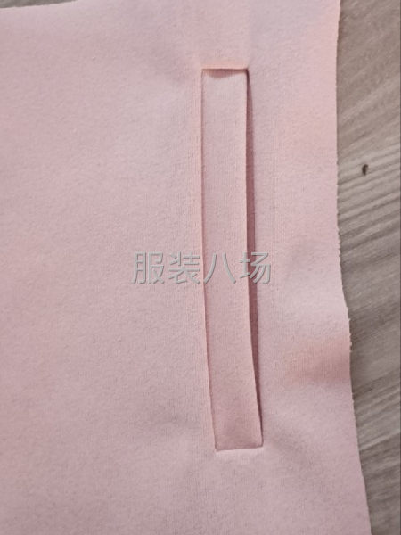 模板机贴口袋  花样机订异形标-第7张图片