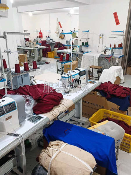本厂承接一切服装来料加工，裁床，尾部齐全-第1张图片