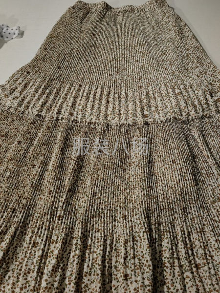 专业服装压褶厂，质量服务请放心，-第3张图片