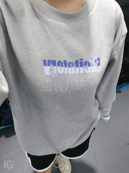 服装源头工厂直批-第1张图片