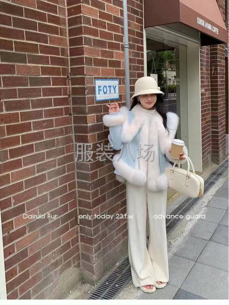 美美哒狐狸毛外套厂家直销 一件也是批发价-第3张图片