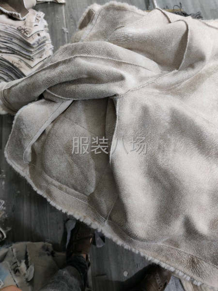 皮毛一体加工厂半精品-第1张图片