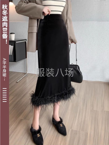 自产自销金丝绒半身裙-第1张图片