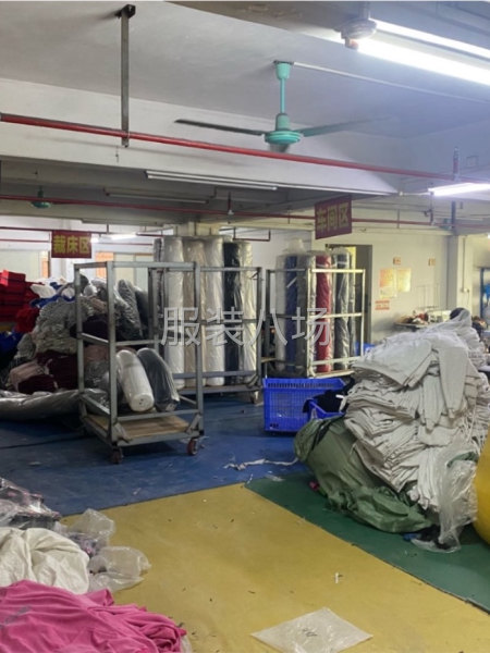 因订单增多，现空转制衣厂，房租便宜15块钱一个平方，工人好找-第2张图片