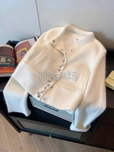 寻找濮院羊毛衫加工厂，长期开款，长期有货，小单快返，结账爽快-第5张图片