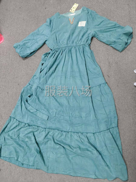 中东连衣裙-第1张图片