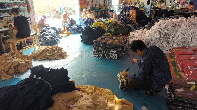 专业做工装裤，皮衣，中风衣-第4张图片