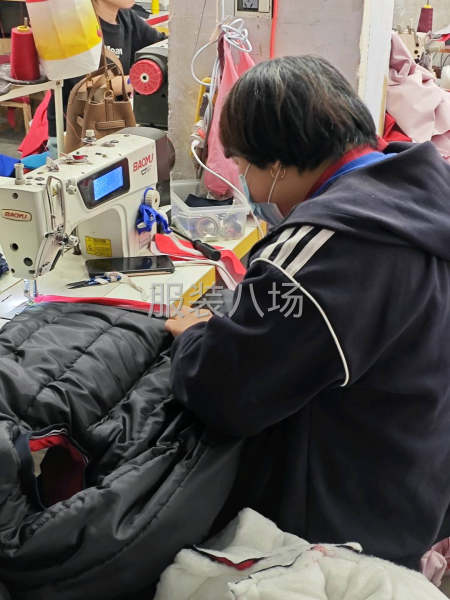 曲周县主赐芳芳服饰有限公司常年招缝纫工 源头厂家工资待遇高-第2张图片