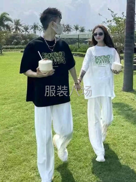 港风大版T恤15000件，200克，独立包装带吊牌，花型很多-第2张图片