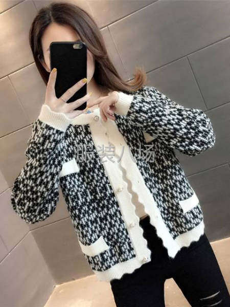 厚款开衫毛衣多款靓货女士-第3张图片