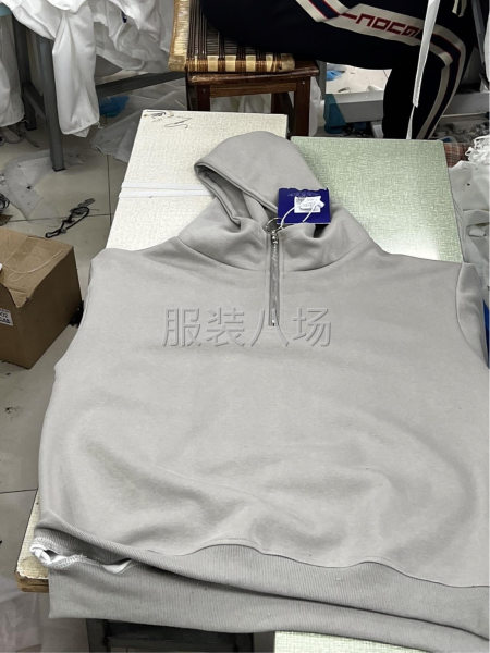 本厂招车工长年针织卫衣，打底衫，T血 一年四季不断货-第1张图片