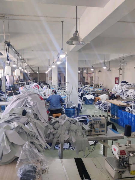 承接清加工衣服-第1张图片