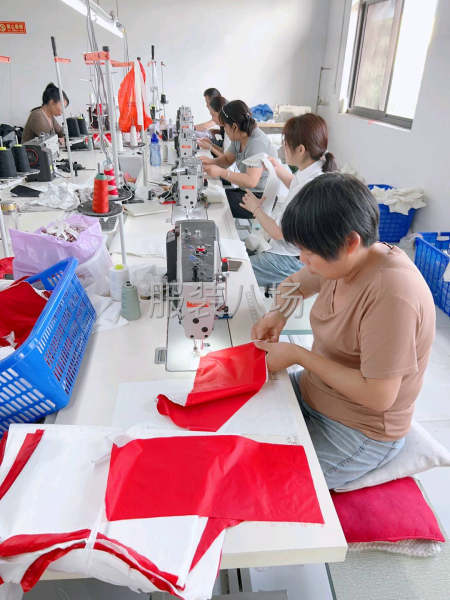 要求精通双面羊绒和羽绒服流水线管理-第2张图片