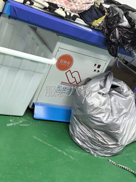 九成新烫台锅炉转让，货架打包台同出-第1张图片