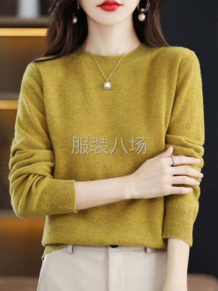 女士杂款毛衣处理批发-第1张图片