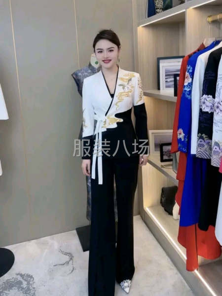 衣涵服饰接单中-第3张图片