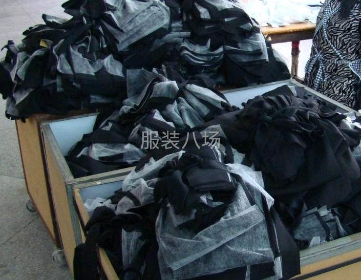 承接2-3人缝纫加工，家纺，服装，玩具类都可以-第1张图片