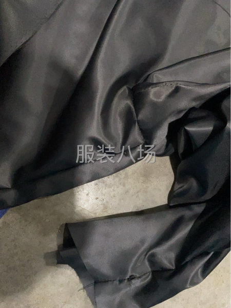 四五個(gè)人接外發(fā)，簡(jiǎn)單款衣服褲子都可以-第1張圖片