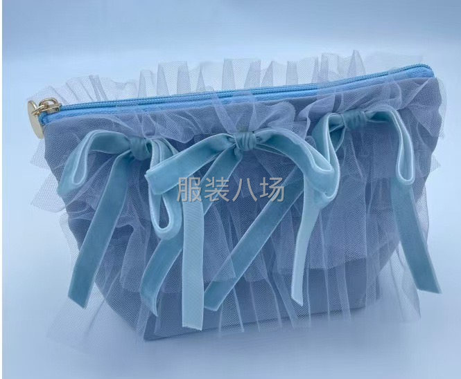 缝边在包上-第1张图片