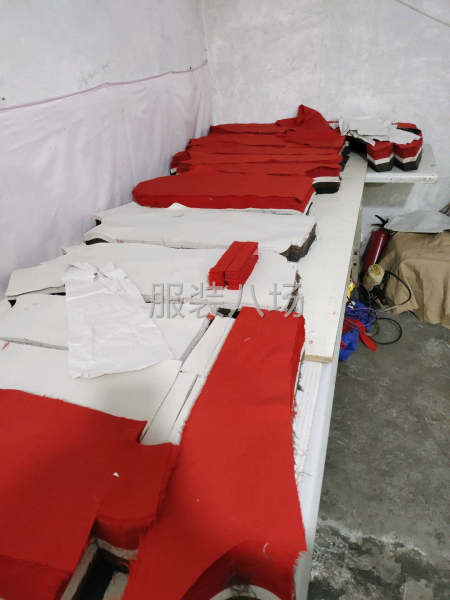 夫妻加工，找小西服加工-第1张图片