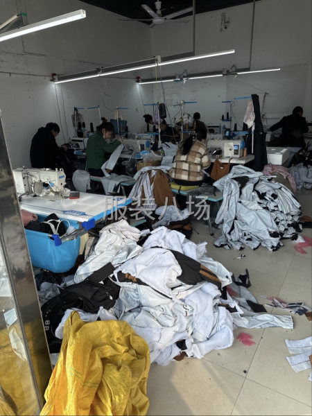 常年做国服、外贸村、世服的服装-第1张图片