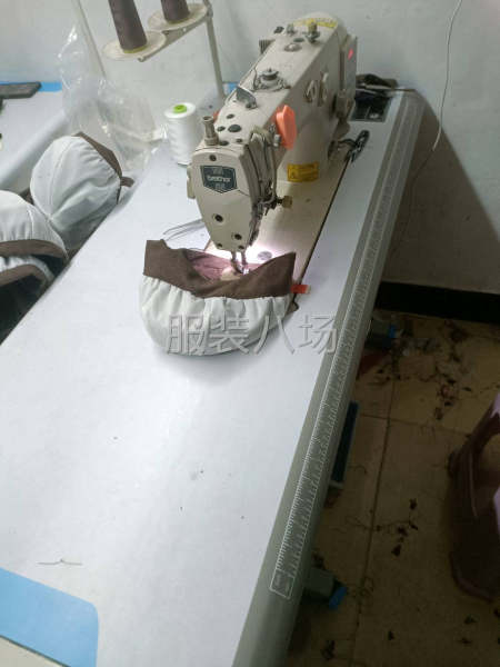 出两台合资兄弟电脑平车，一台中捷四线锁边车-第3张图片