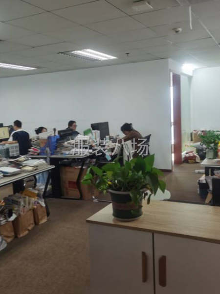 招服装设计师，觉得自己设计师是遇到瓶颈看看吗？-第8张图片