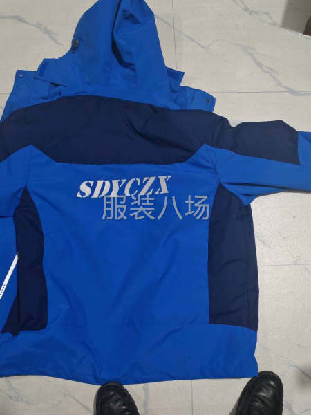 本厂常年生产校服棉衣冲锋衣现在大量订单外发-第3张图片