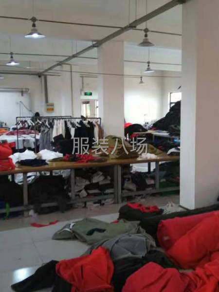 服装加工厂带设备出租，有宿舍有空调-第8张图片