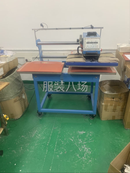 招烫画无缝压烫工-第1张图片
