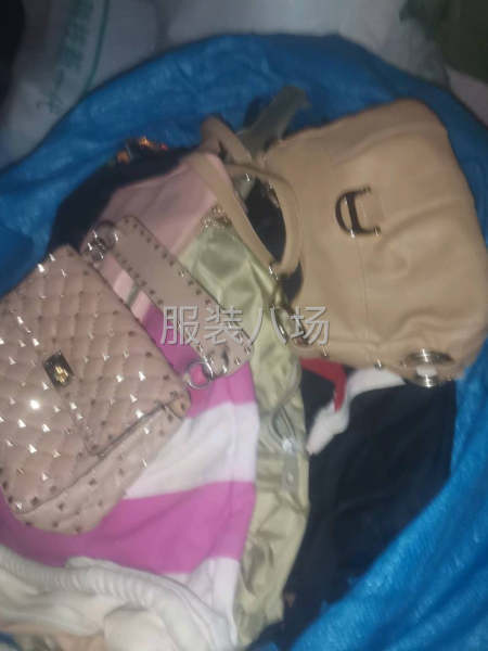 现货旧衣服统货十五吨，月供十吨-第5张图片