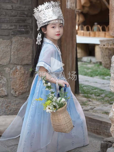 生产汉服以及少量女装-第2张图片