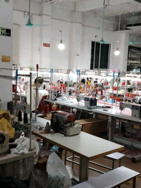 依凡服饰诚寻客户：清加工，包工包料均可-第1张图片