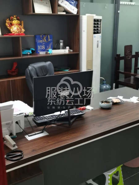 生产中服装厂低价转让-第1张图片