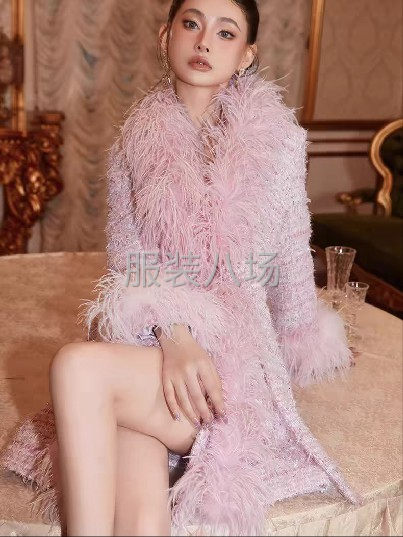 承接各类时尚轻奢女装，大小单均可，有图有样都可打版-第1张图片