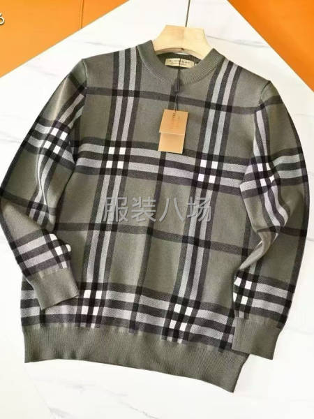 國際服裝城二樓檔口轉讓-第1張圖片