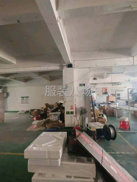 大石会江工业园区1000方，现成水电装修，采光一流-第1张图片