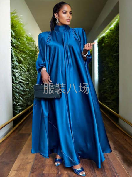 中东系列款，款式简单，衣服较大件，寻30人以上头尾工厂-第6张图片
