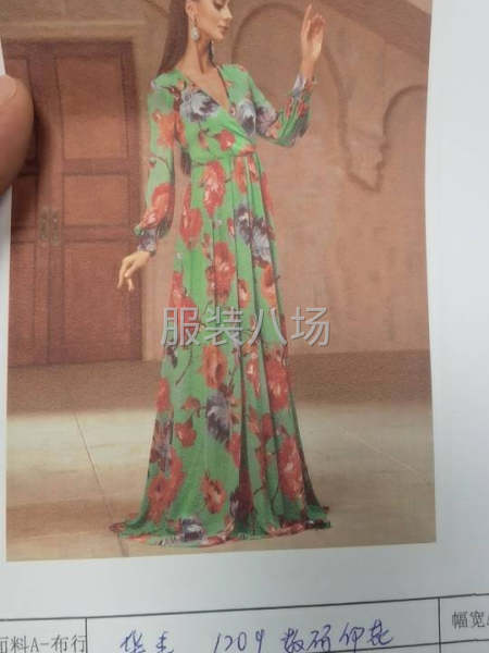 中东系列款，款式简单，衣服较大件，寻30人以上头尾工厂-第4张图片