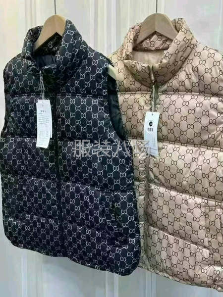 羽绒棉马甲外套-第8张图片