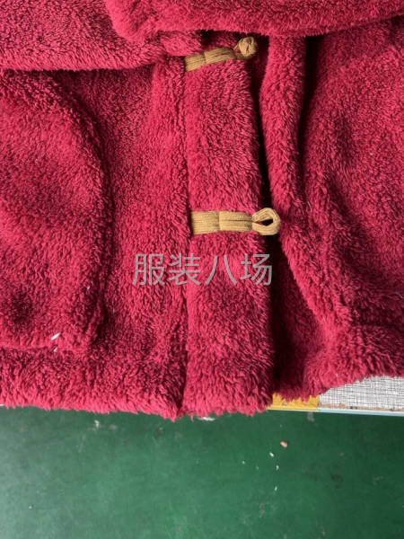 專業(yè)平機(jī)模版貼口袋-第1張圖片