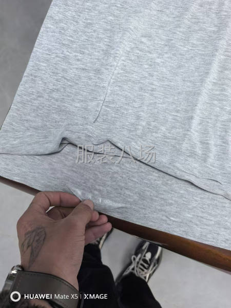 针织短袖需要无缝压胶工艺，能做的联系-第2张图片