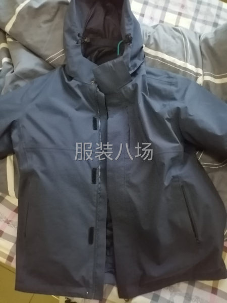 承接压胶冲锋衣，羽绒服，防晒服，棉衣-第2张图片