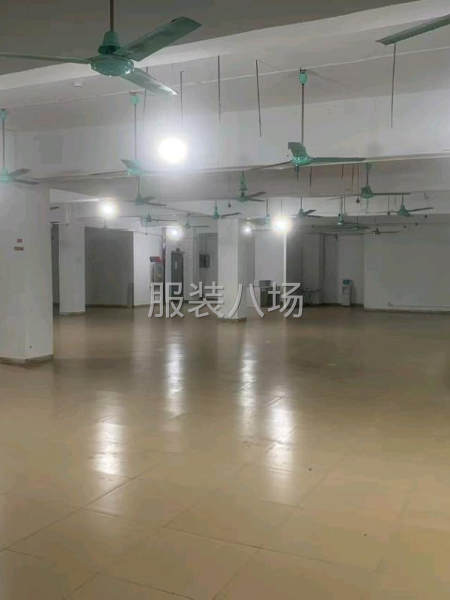 大石服装集中地5楼530方，原服装厂退出，现成水电装修-第7张图片