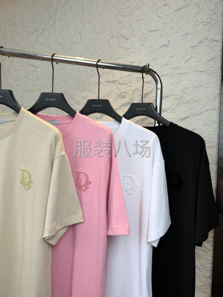 牙刷经典圆领短袖T恤衫-第2张图片