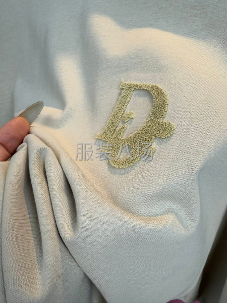牙刷经典圆领短袖T恤衫-第8张图片